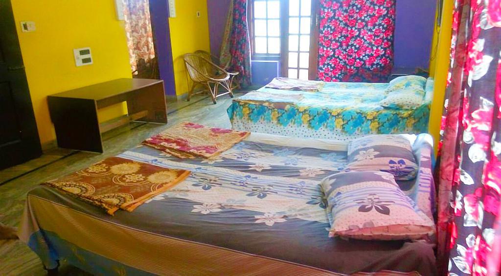 Hotel Sri Devi Comforts Chikmagalur Bagian luar foto