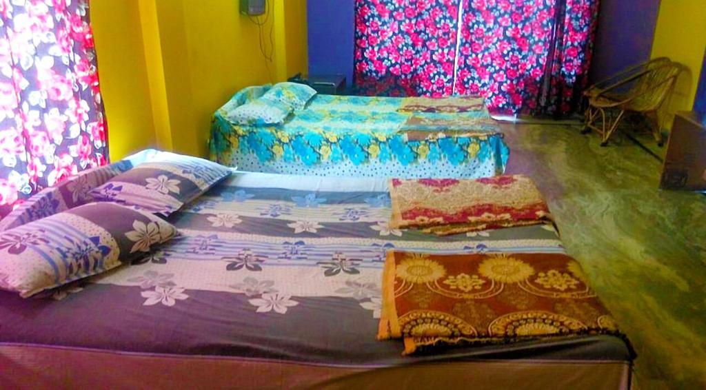 Hotel Sri Devi Comforts Chikmagalur Bagian luar foto